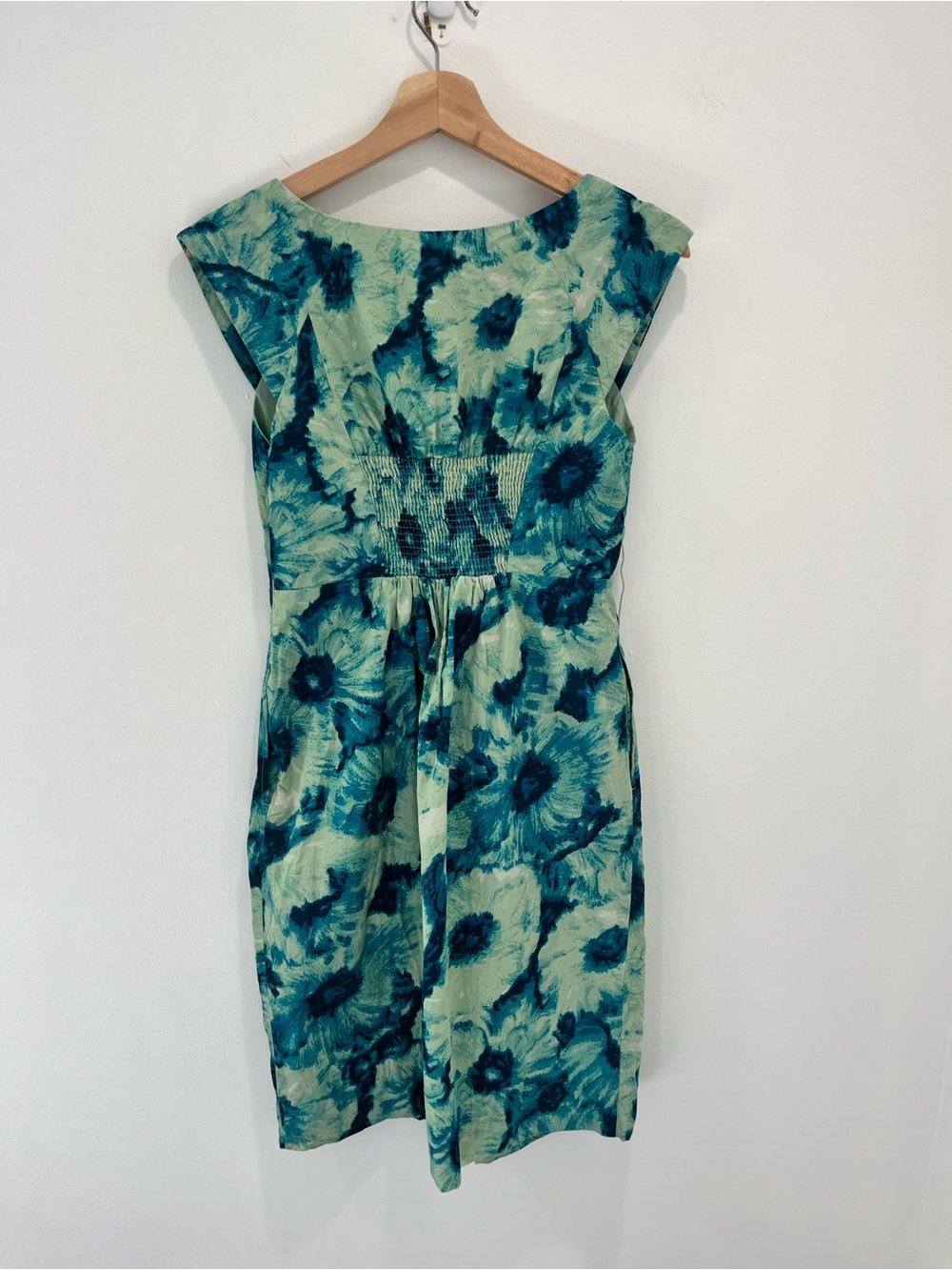 ANTHROPOLOGIE Floreat Floral Sleeveless Dress in Blue with Yellow Embroidery - Picture 2 of 11